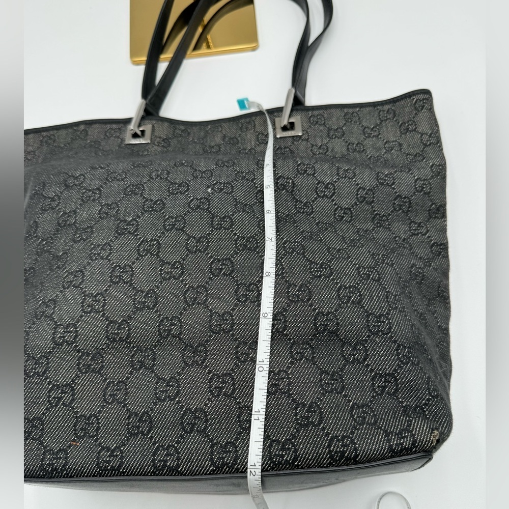 Gucci-Authentic-Vintage Tote Bag GG Black Denim/ Leather straps & Piping - Picture 10 of 16